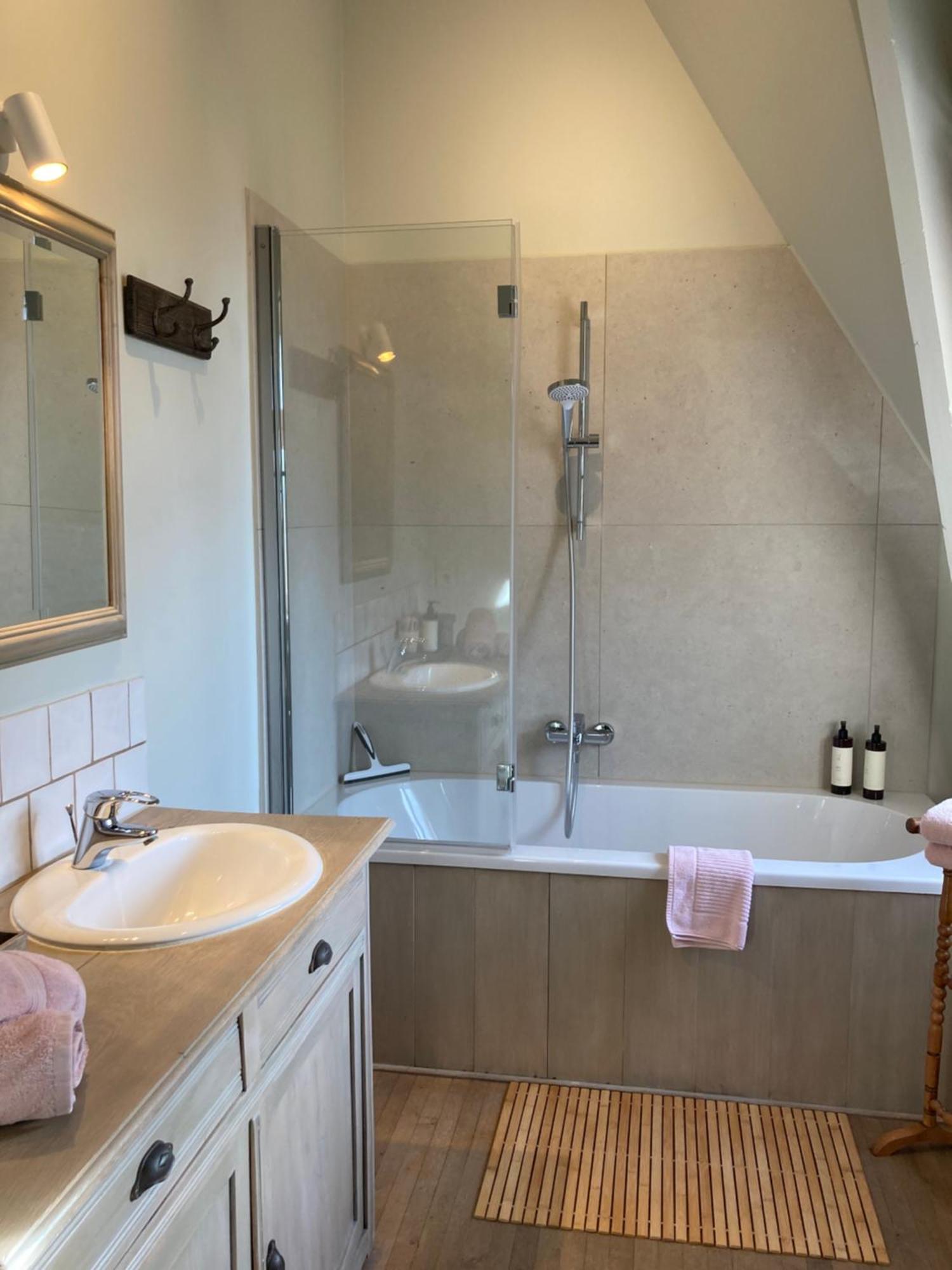 Chateau Lapin 4 Bruges
